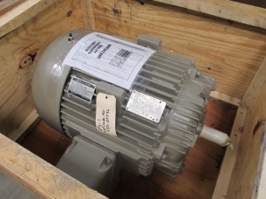 MOTOR, ELECTRIC TYPE, 60 HORSEPOWER, 460VAC 60HZ 3PH ELEC RATING, 1800 RPM, 364TS FRAME, 69.5-70.4 AMPS, TEFC ENCLOSURE, CONTINUOUS DUTY, 1.15 SERVICE FACTOR. WITH 60 WATTS SPACE HEATER, PART # 213A8738AC (W-44) LOADING & HANDLING FEE $15-